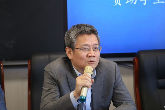 律基金向内蒙古自治区武川县第三中学捐赠助学金